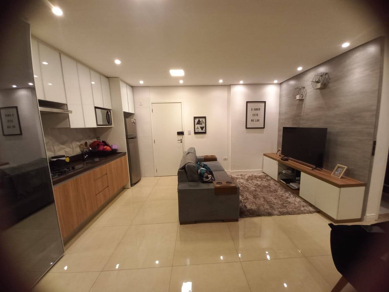 Apartamento à venda com 2 quartos, 94m² - Foto 3