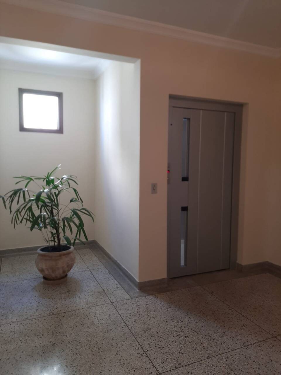 Apartamento à venda com 3 quartos, 86m² - Foto 10