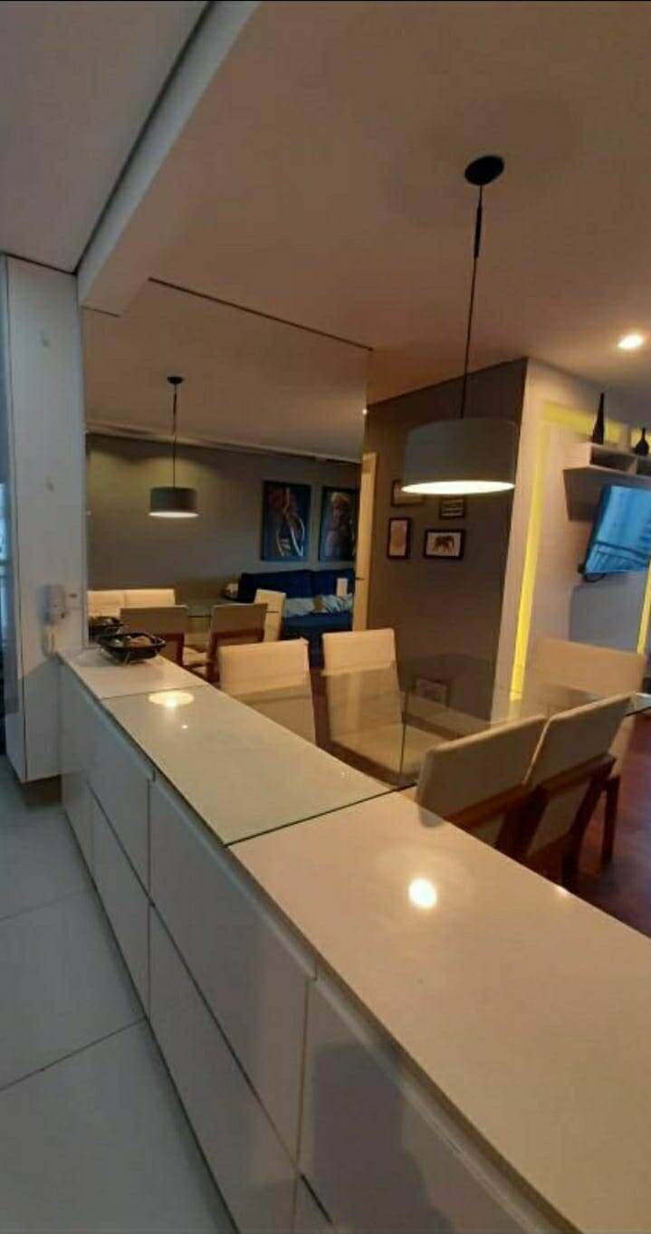 Apartamento à venda com 3 quartos, 94m² - Foto 3