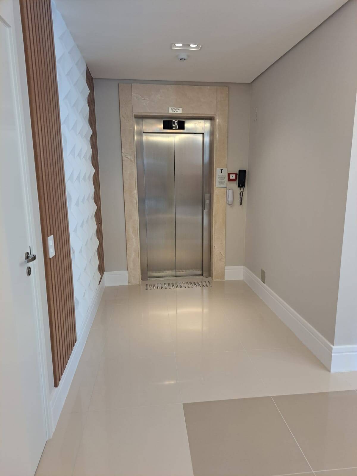 Apartamento à venda com 2 quartos, 82m² - Foto 14