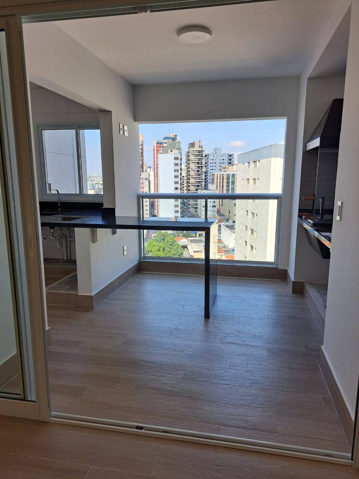 Apartamento à venda com 2 quartos, 82m² - Foto 3