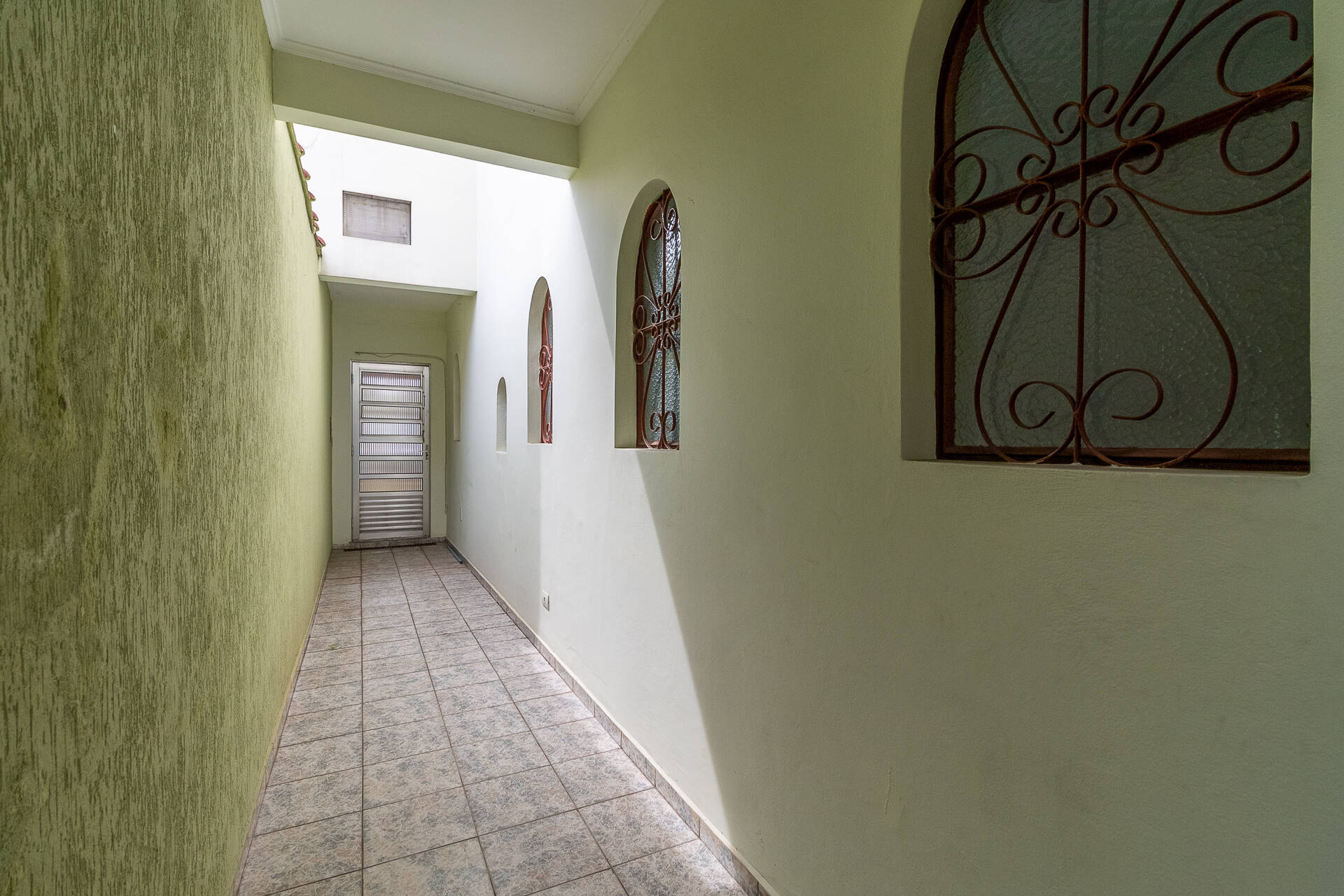 Casa à venda com 3 quartos, 165m² - Foto 18