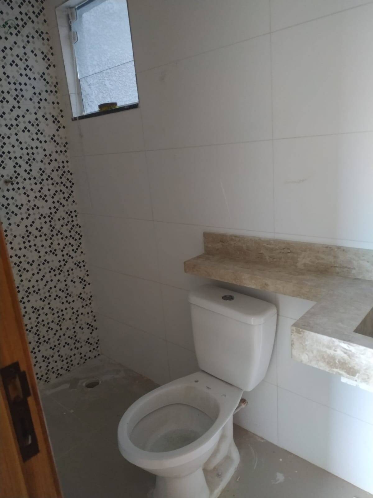 Casa à venda com 2 quartos, 52m² - Foto 13