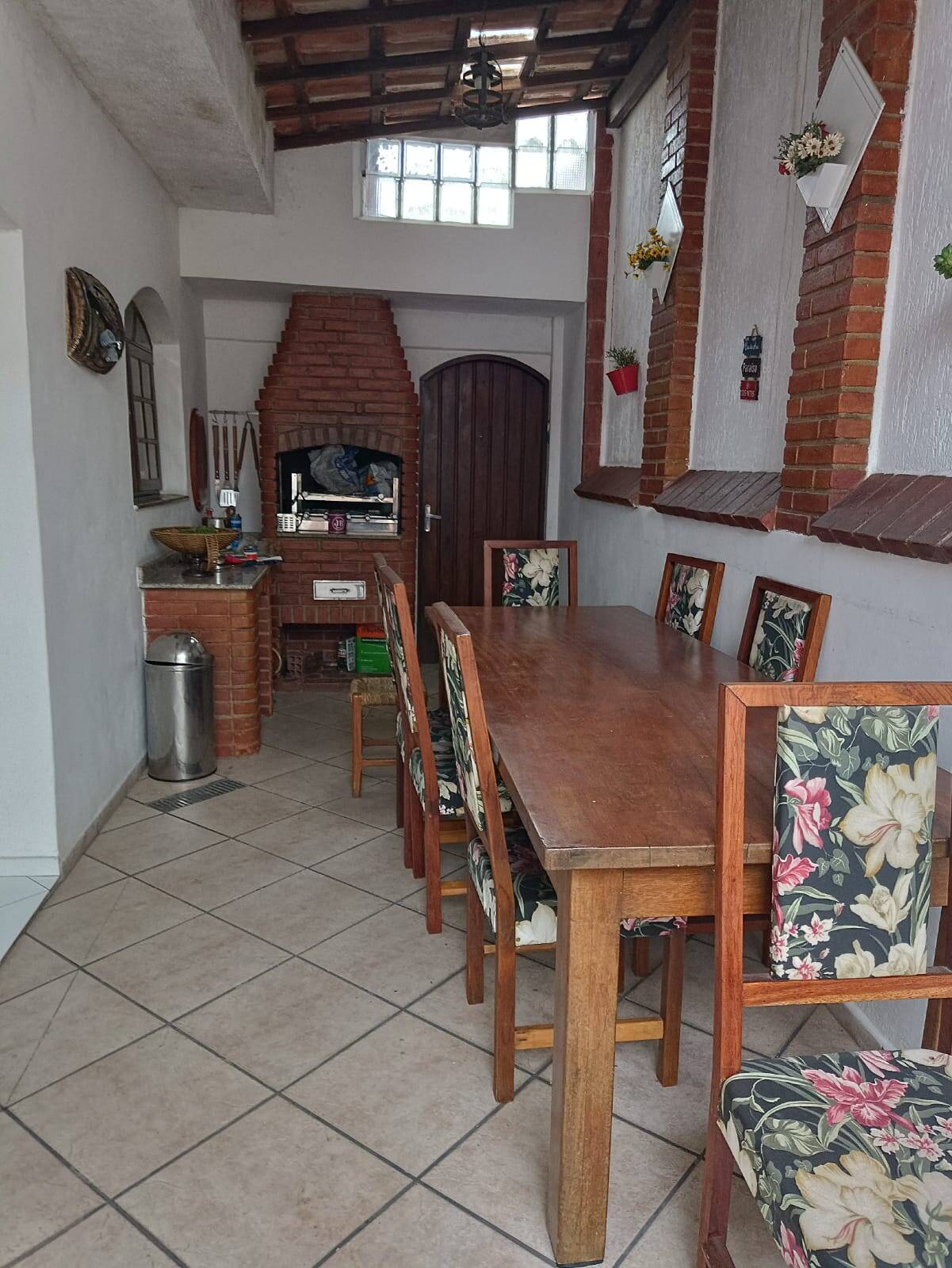 Casa à venda com 3 quartos, 221m² - Foto 5