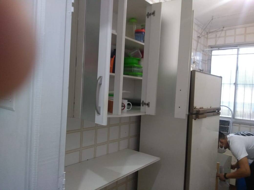 Apartamento à venda com 2 quartos, 50m² - Foto 3