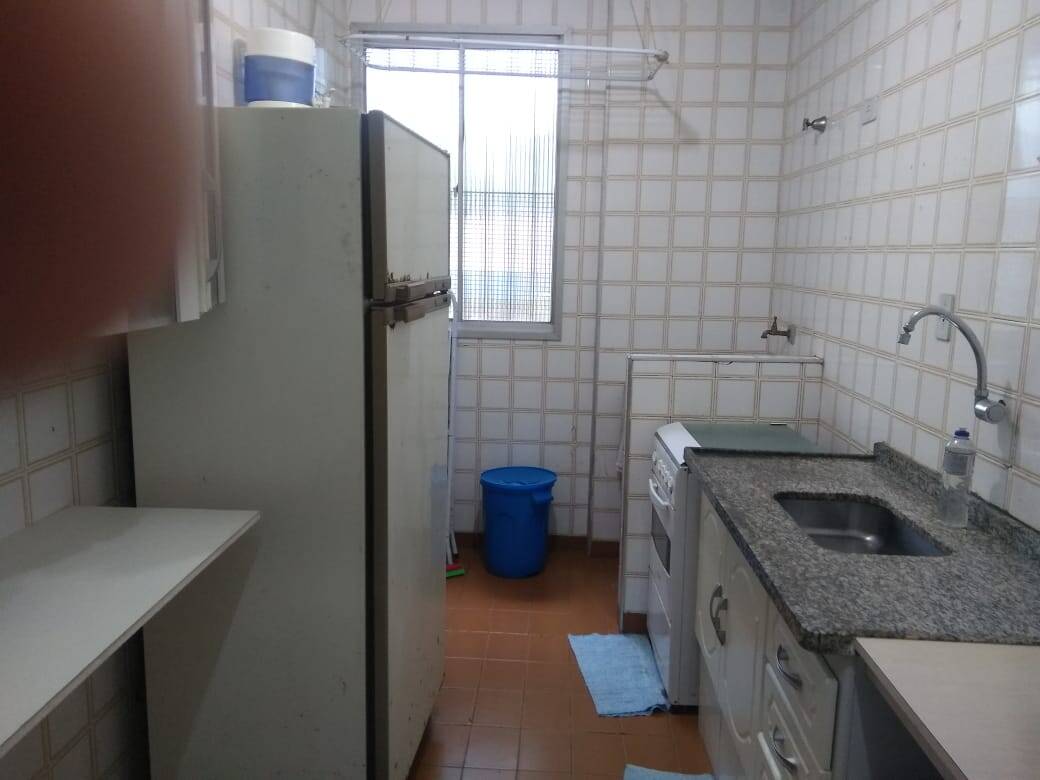 Apartamento à venda com 2 quartos, 50m² - Foto 2