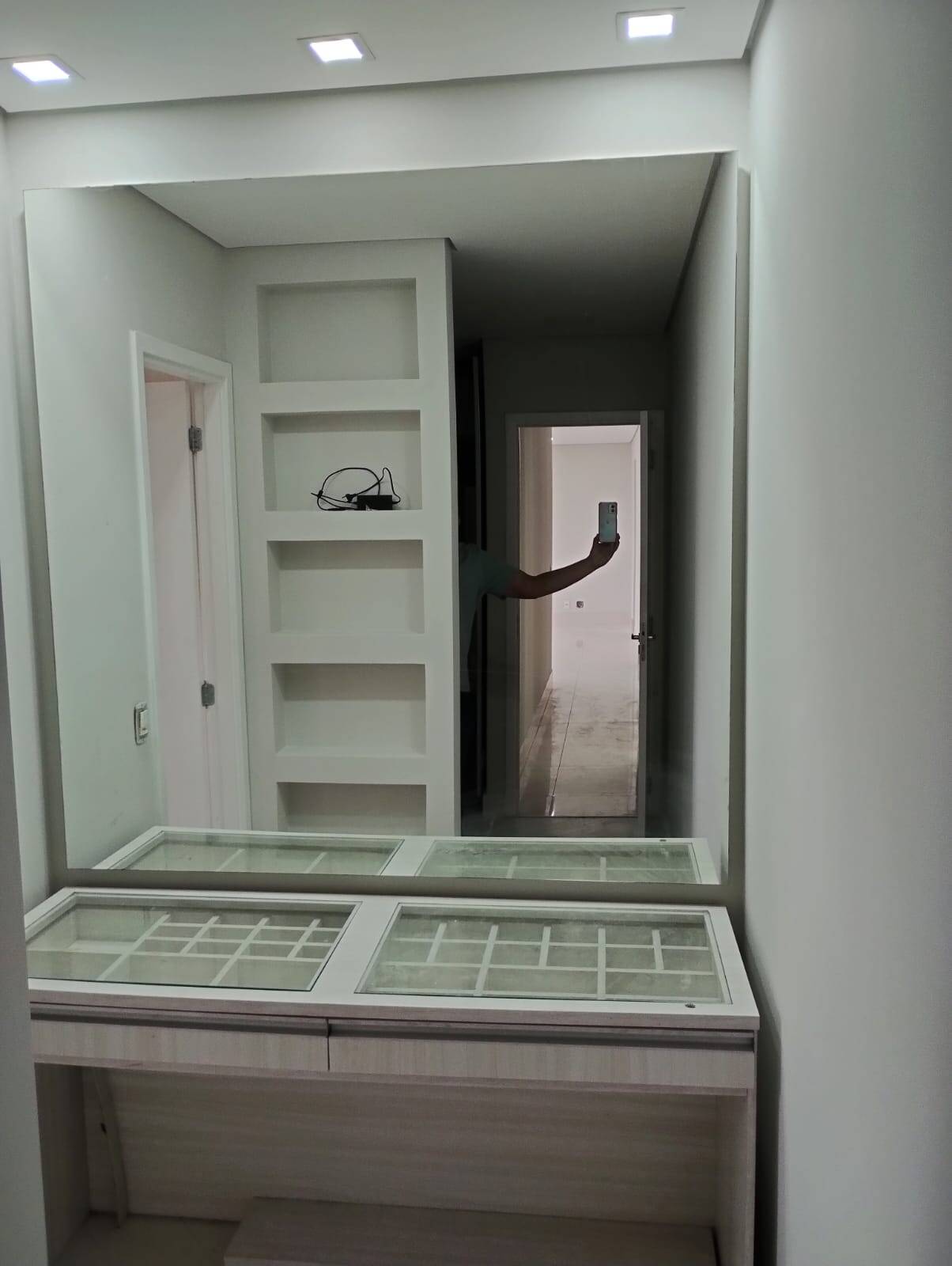 Apartamento à venda com 3 quartos, 107m² - Foto 8