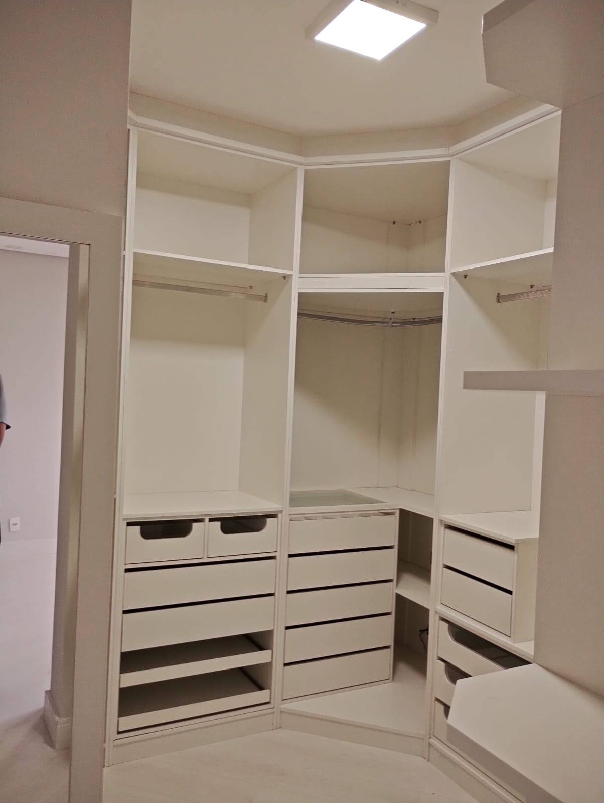 Apartamento à venda com 3 quartos, 107m² - Foto 13