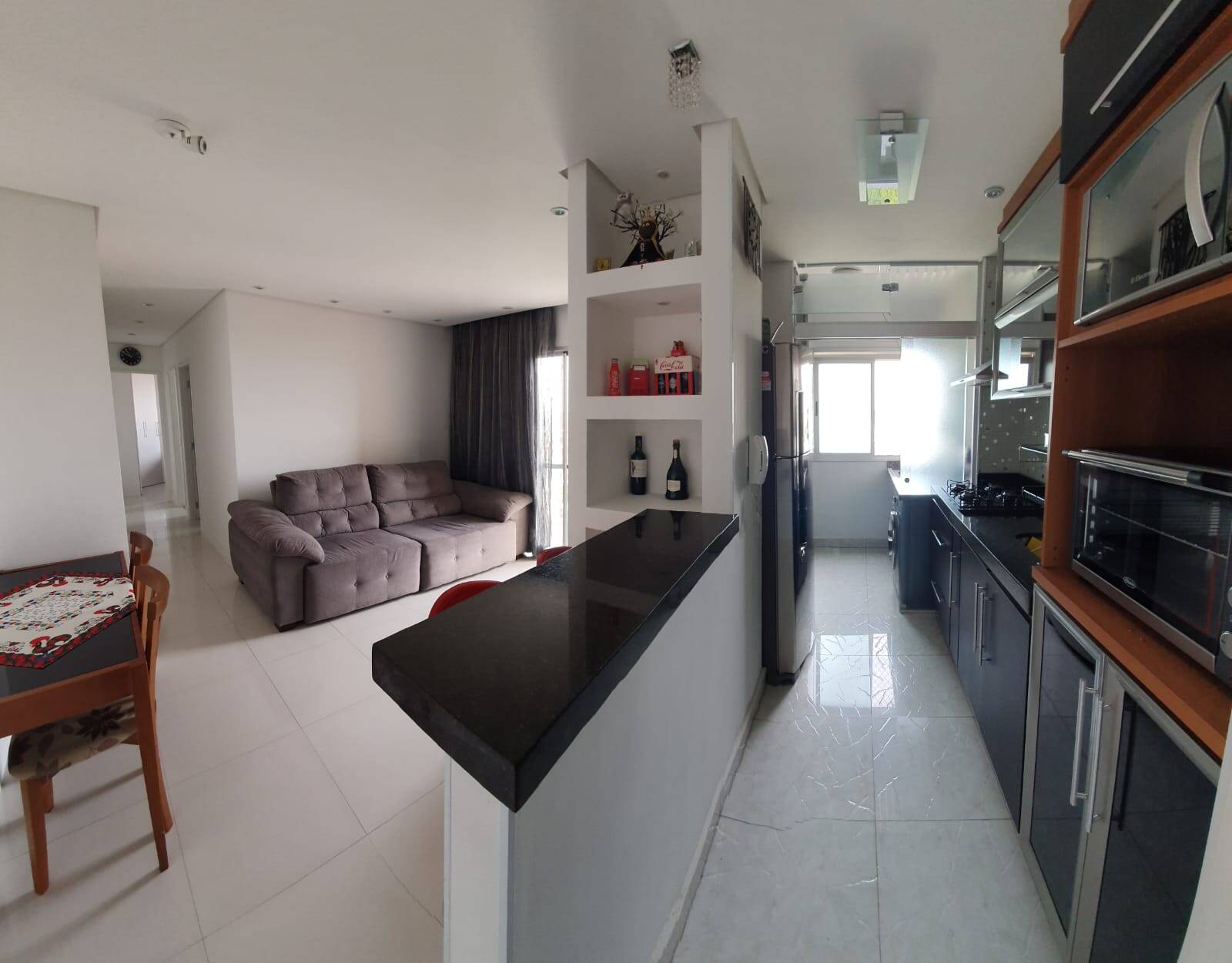 Apartamento à venda com 2 quartos, 52m² - Foto 2