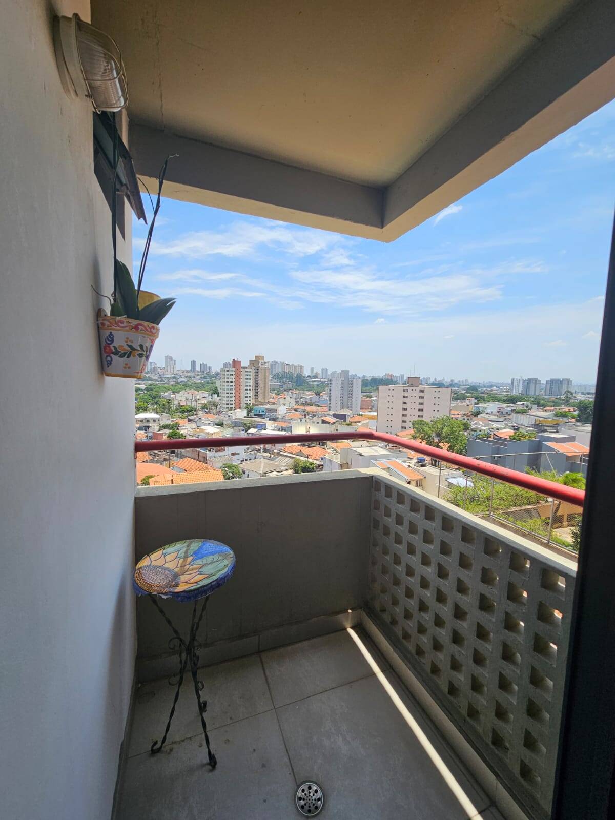 Apartamento à venda com 3 quartos, 104m² - Foto 2