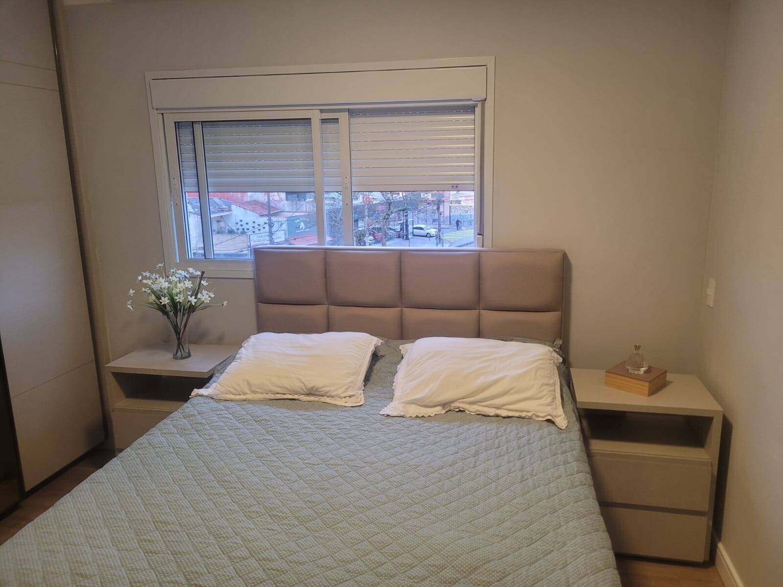 Apartamento à venda com 2 quartos, 75m² - Foto 7