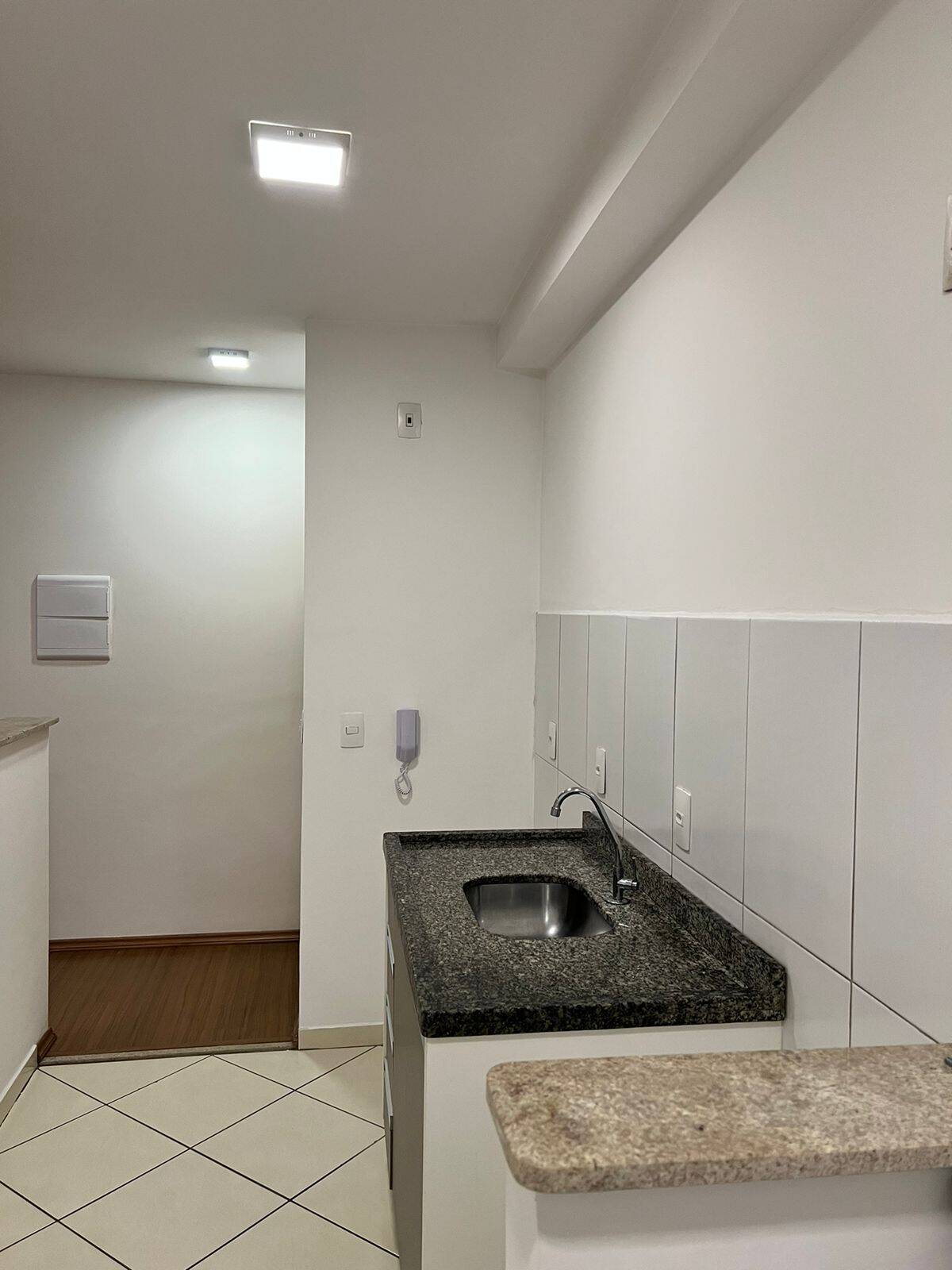 Apartamento à venda com 2 quartos, 50m² - Foto 5