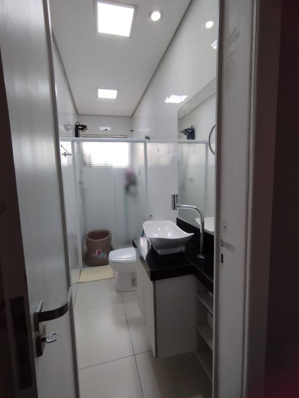 Apartamento à venda com 2 quartos, 67m² - Foto 27