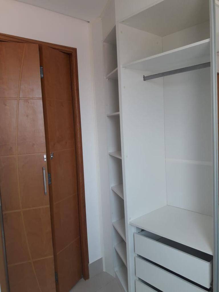 Apartamento à venda com 3 quartos, 56m² - Foto 8