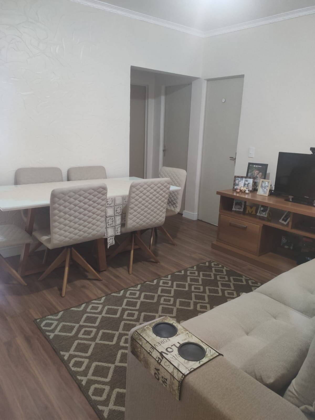 Apartamento à venda com 2 quartos, 50m² - Foto 2