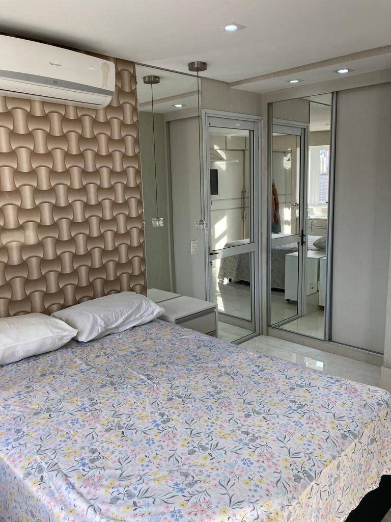 Apartamento à venda com 4 quartos, 140m² - Foto 13