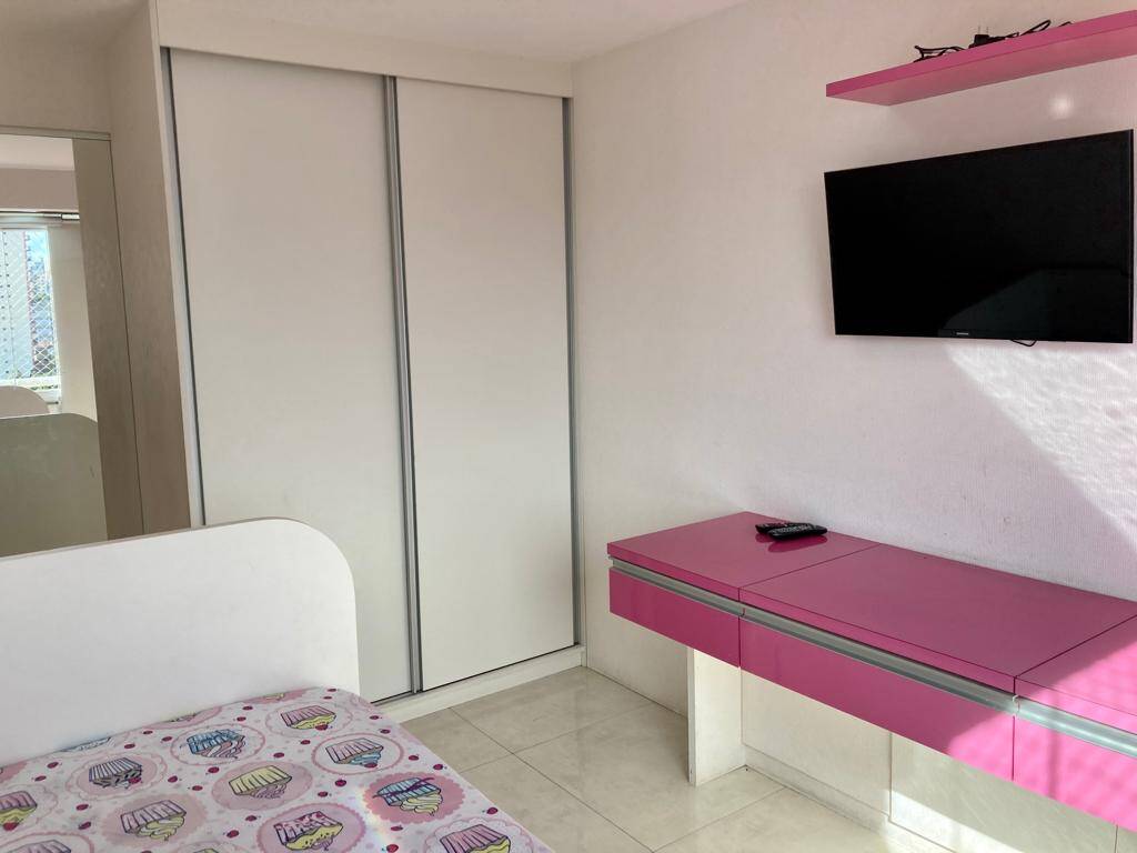 Apartamento à venda com 4 quartos, 140m² - Foto 22