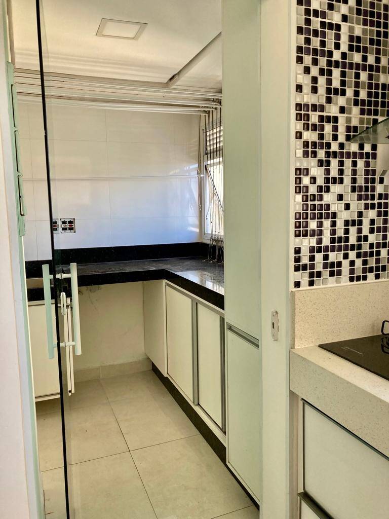 Apartamento à venda com 4 quartos, 140m² - Foto 26