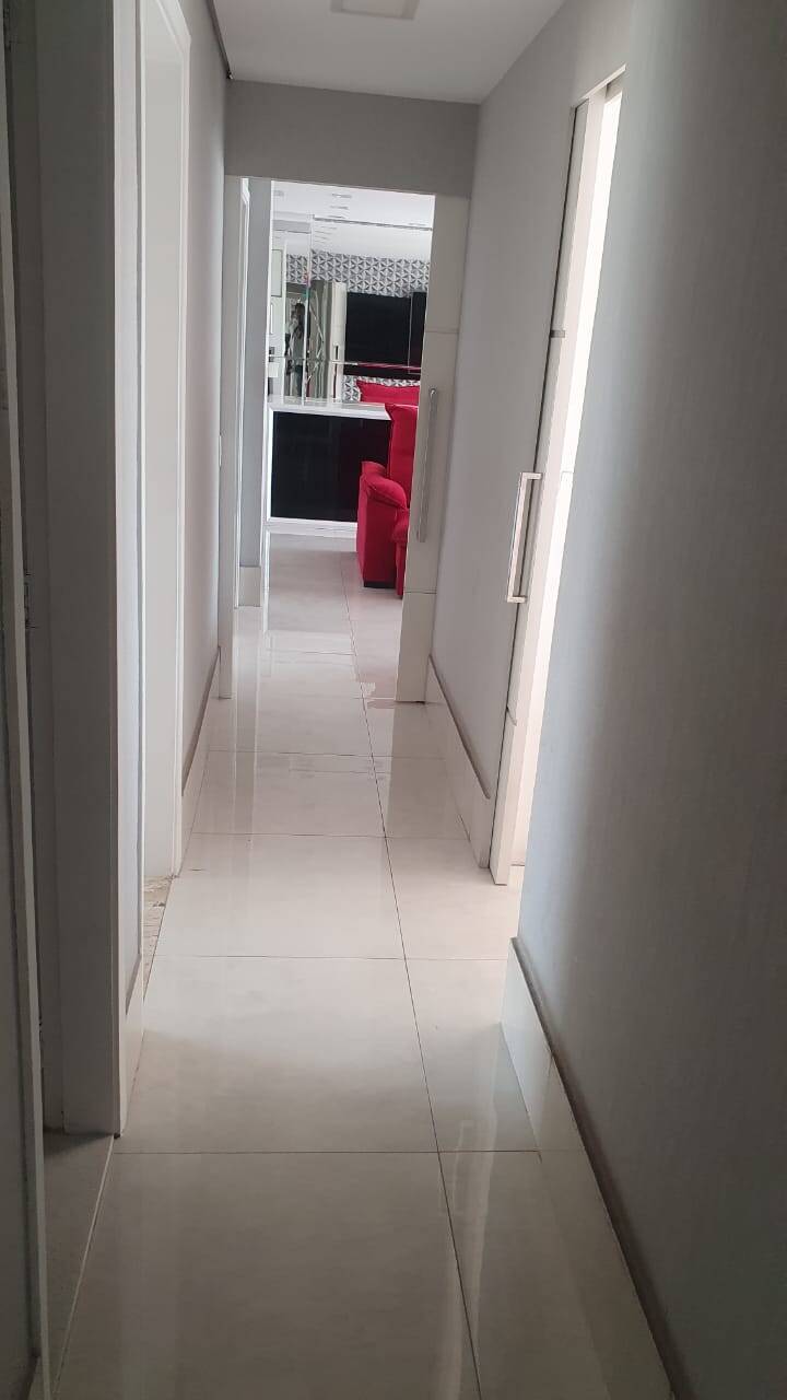 Apartamento à venda com 4 quartos, 140m² - Foto 32