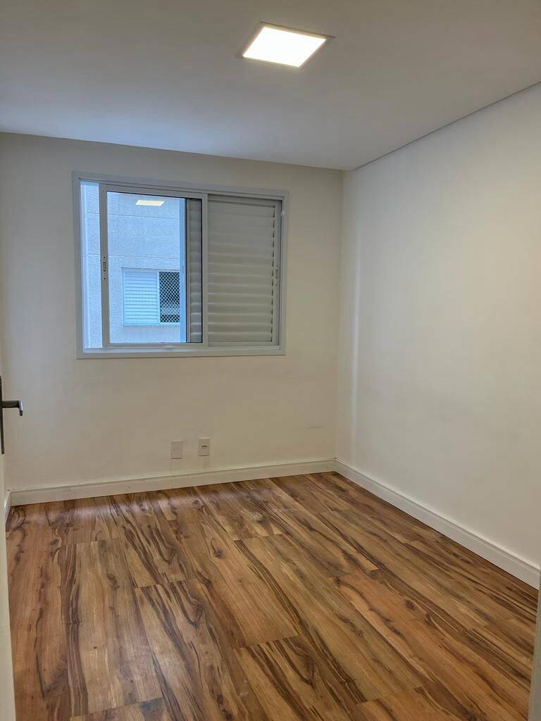 Apartamento à venda com 2 quartos, 45m² - Foto 10