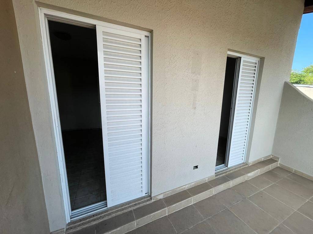 Casa à venda com 4 quartos, 270m² - Foto 16