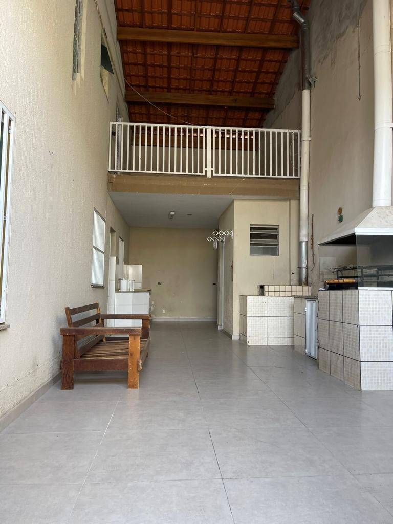 Casa à venda com 4 quartos, 270m² - Foto 27