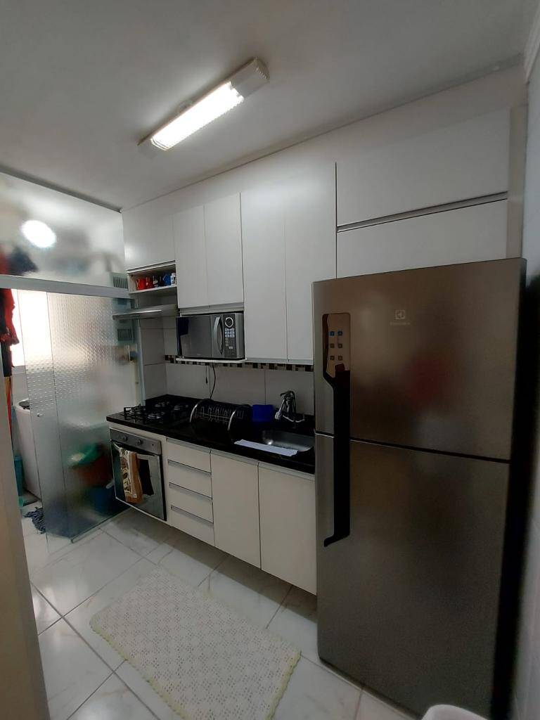 Apartamento à venda com 2 quartos, 49m² - Foto 3