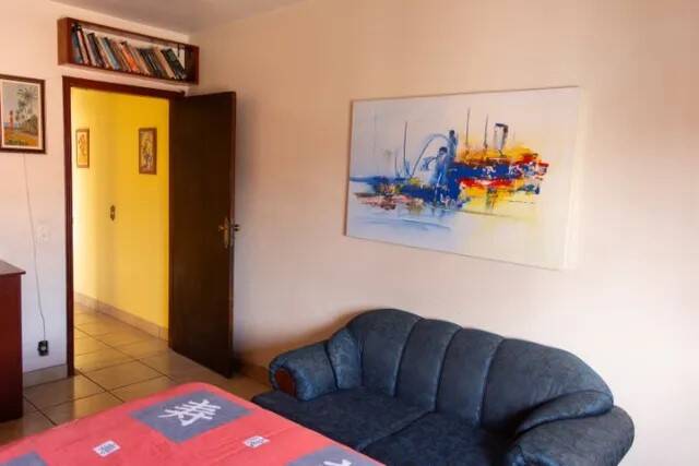 Casa à venda com 3 quartos, 158m² - Foto 4