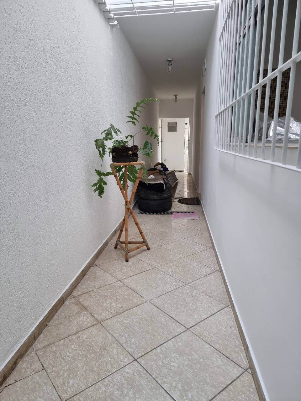 Casa à venda com 3 quartos, 210m² - Foto 4