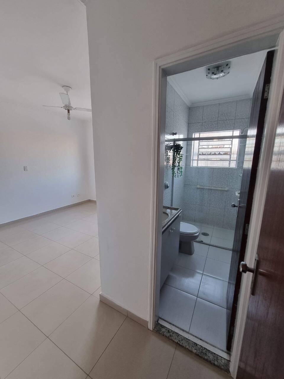 Casa à venda com 3 quartos, 210m² - Foto 9