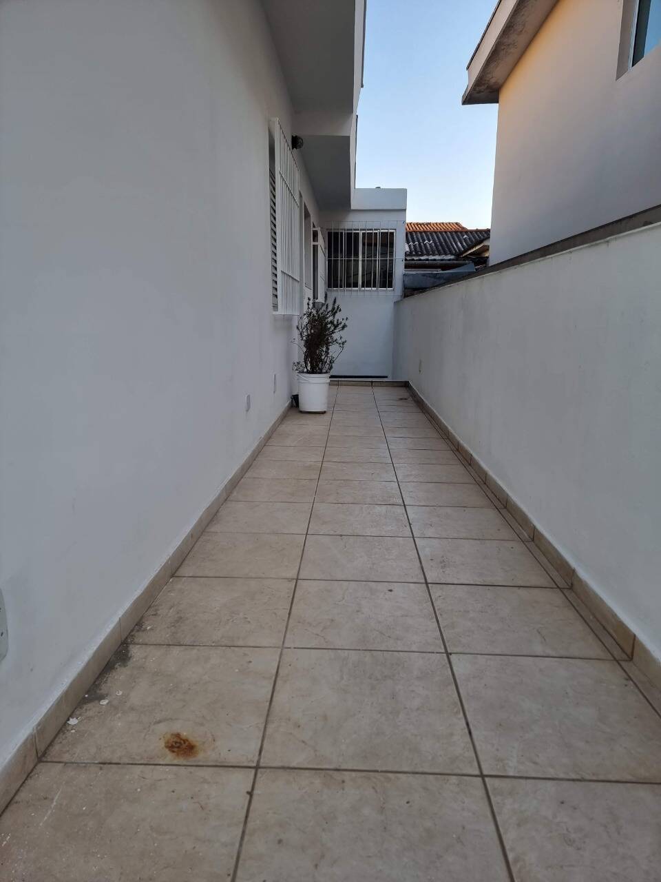 Casa à venda com 3 quartos, 210m² - Foto 12