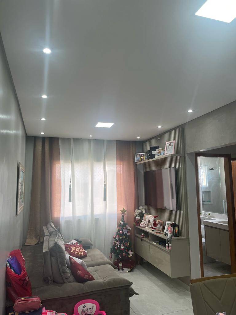 Apartamento à venda com 2 quartos, 60m² - Foto 1