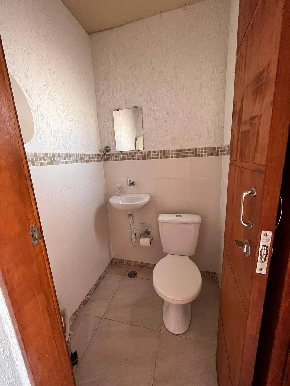 Casa à venda com 2 quartos, 182m² - Foto 25