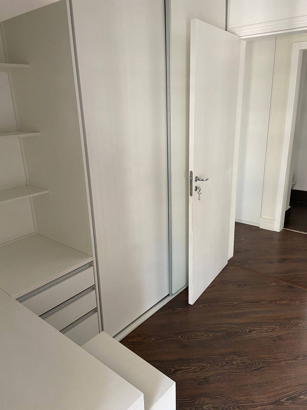 Apartamento à venda com 3 quartos, 96m² - Foto 15