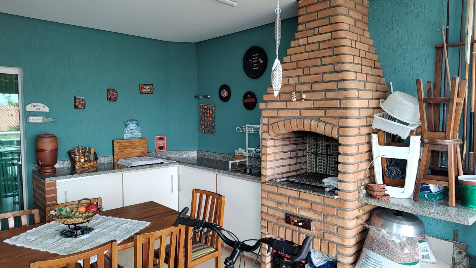 Casa à venda com 3 quartos, 223m² - Foto 4