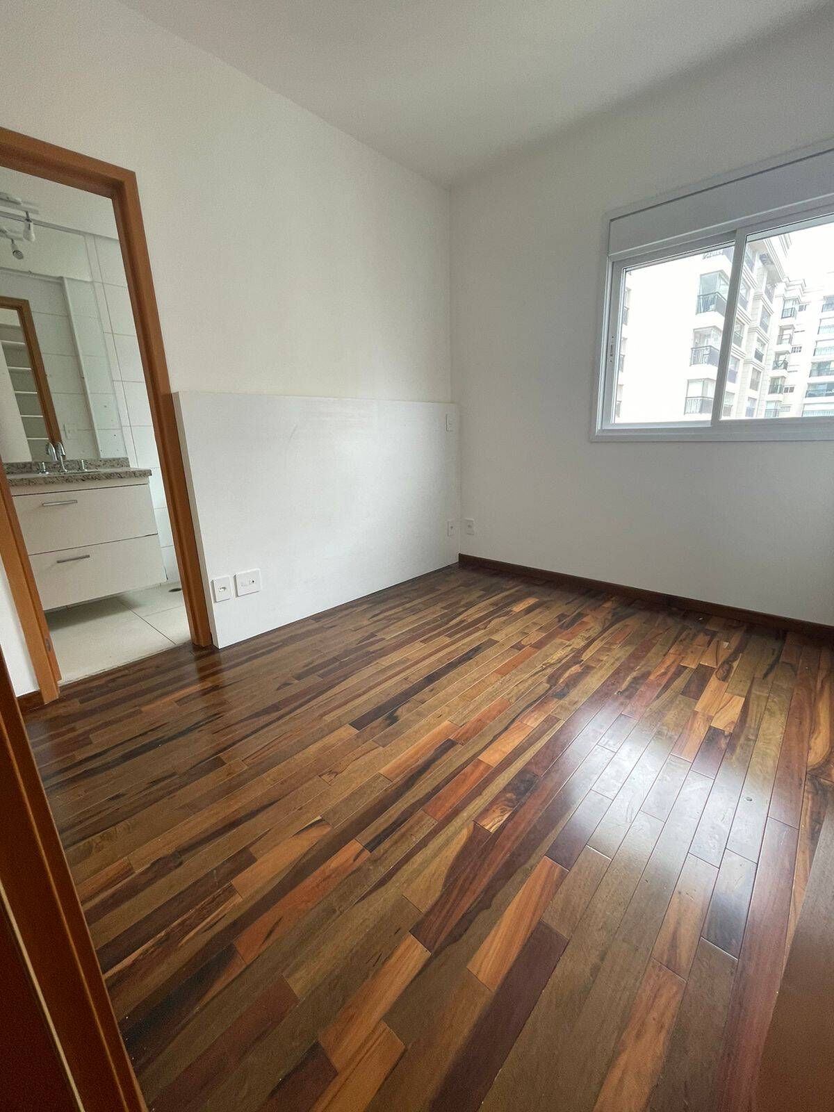 Apartamento à venda com 2 quartos, 78m² - Foto 12