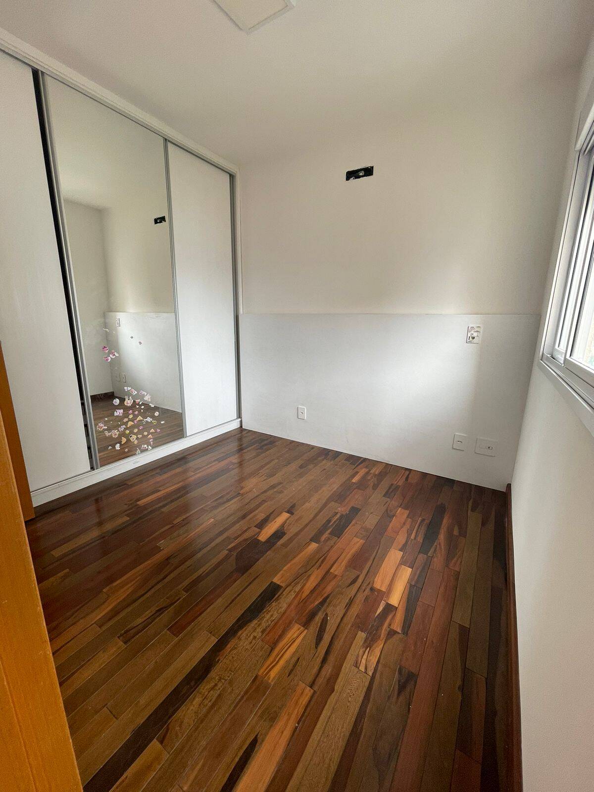 Apartamento à venda com 2 quartos, 78m² - Foto 10