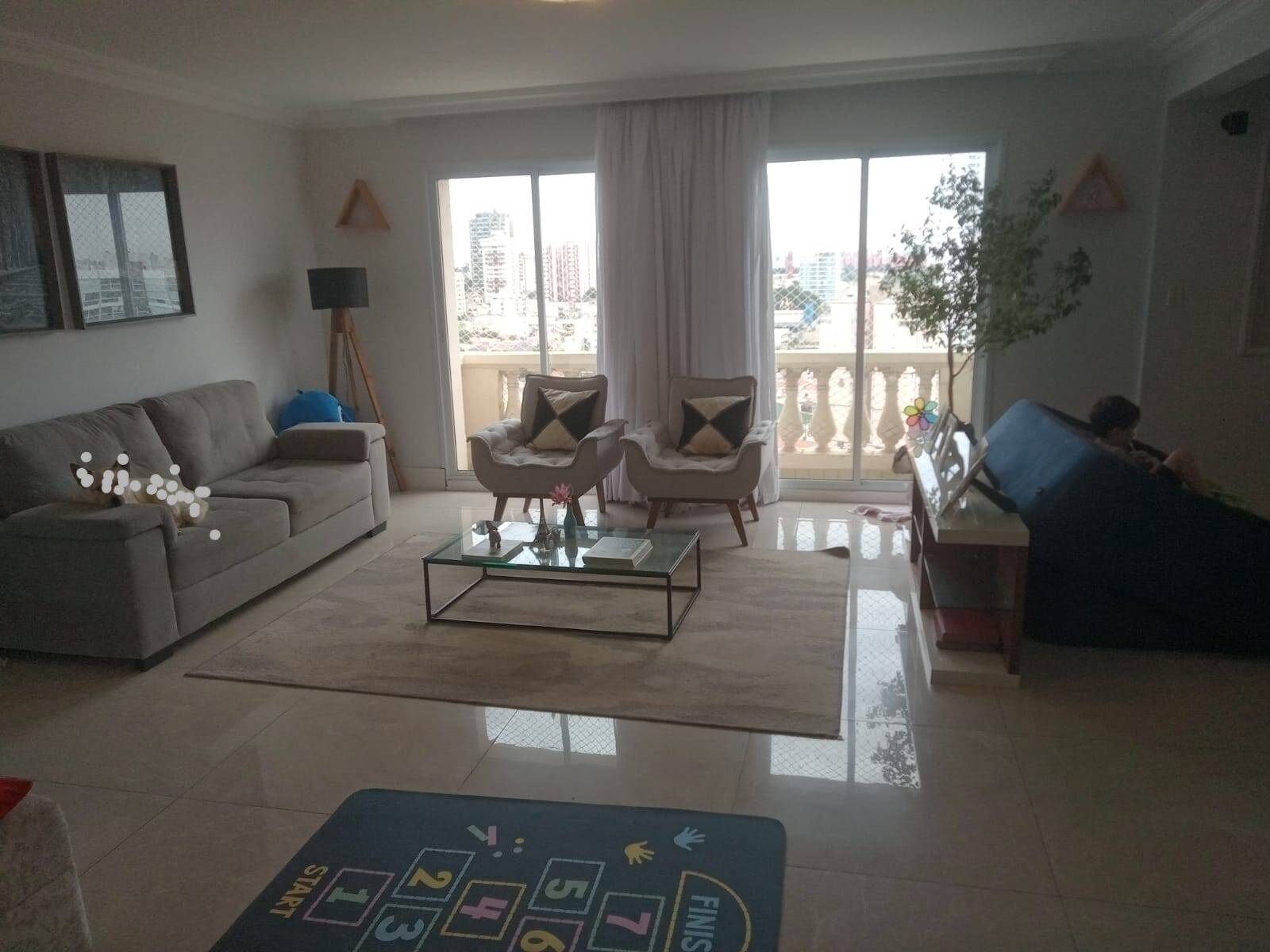 Apartamento à venda com 2 quartos, 180m² - Foto 1