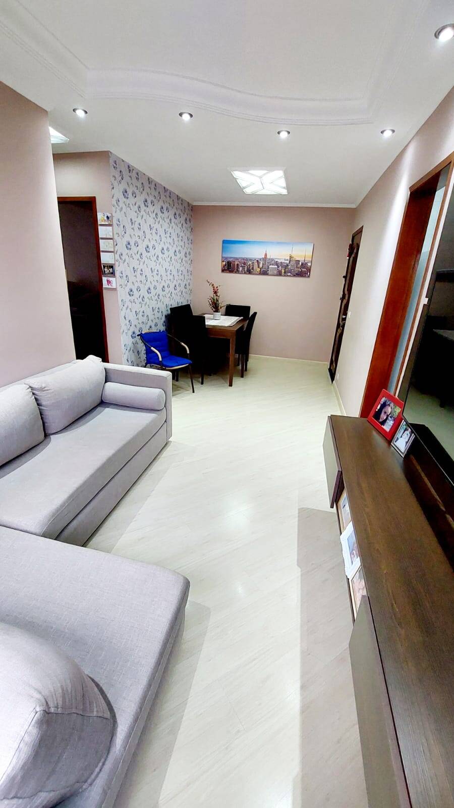 Apartamento à venda com 2 quartos, 57m² - Foto 4