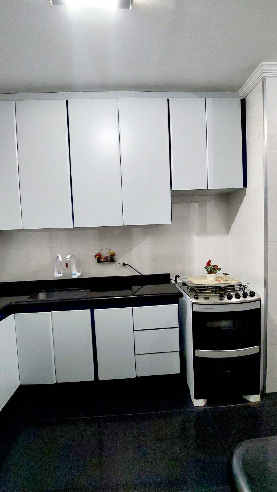 Apartamento à venda com 2 quartos, 57m² - Foto 7