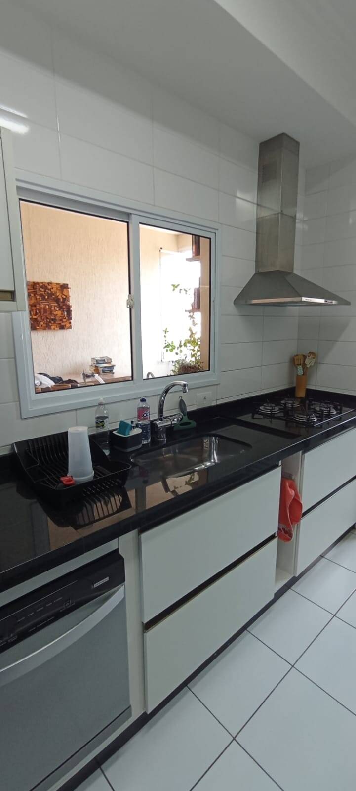 Apartamento à venda com 3 quartos, 96m² - Foto 11