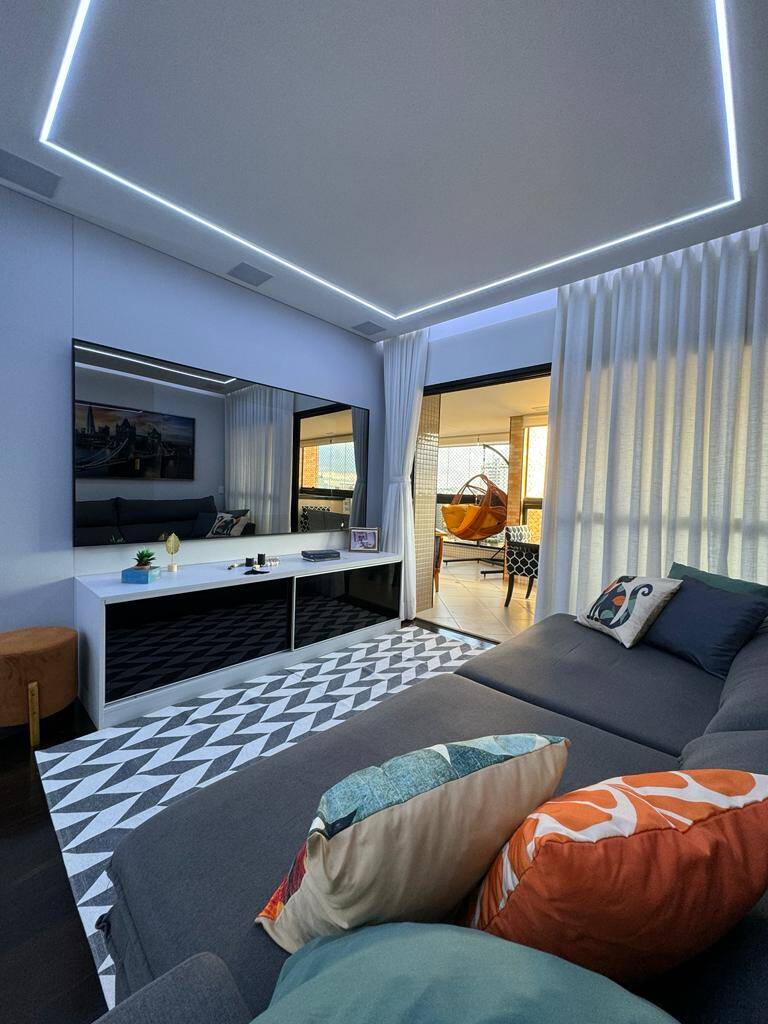 Apartamento à venda com 3 quartos, 177m² - Foto 10