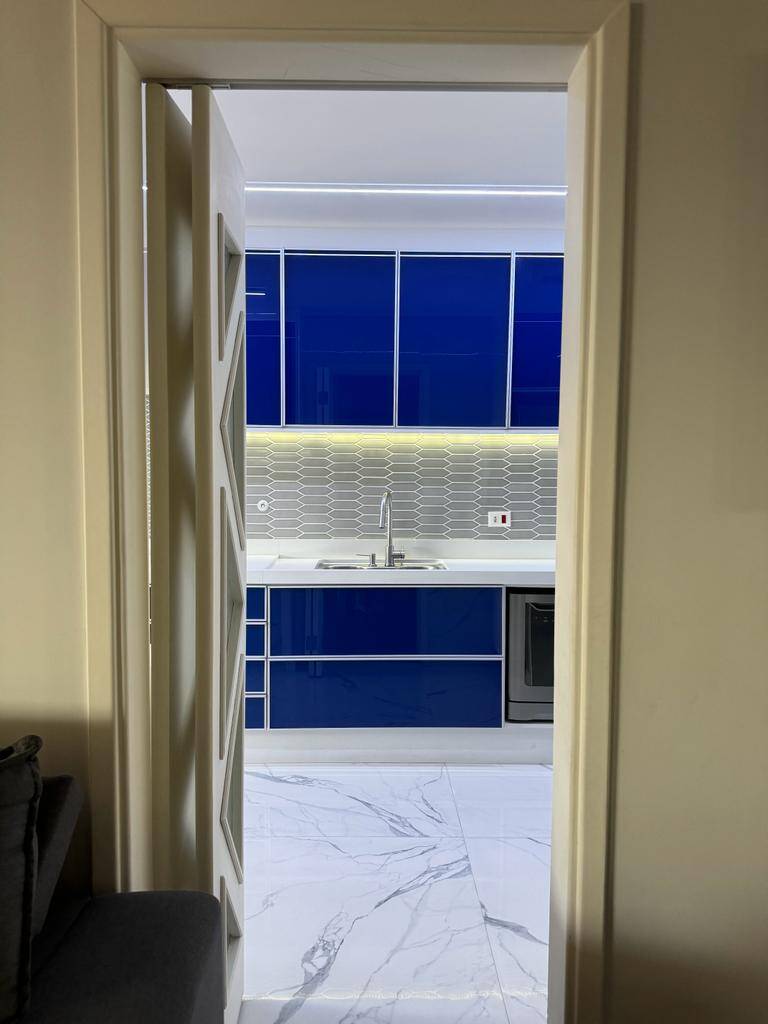 Apartamento à venda com 3 quartos, 177m² - Foto 4