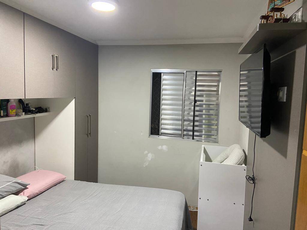 Apartamento à venda com 2 quartos, 56m² - Foto 4