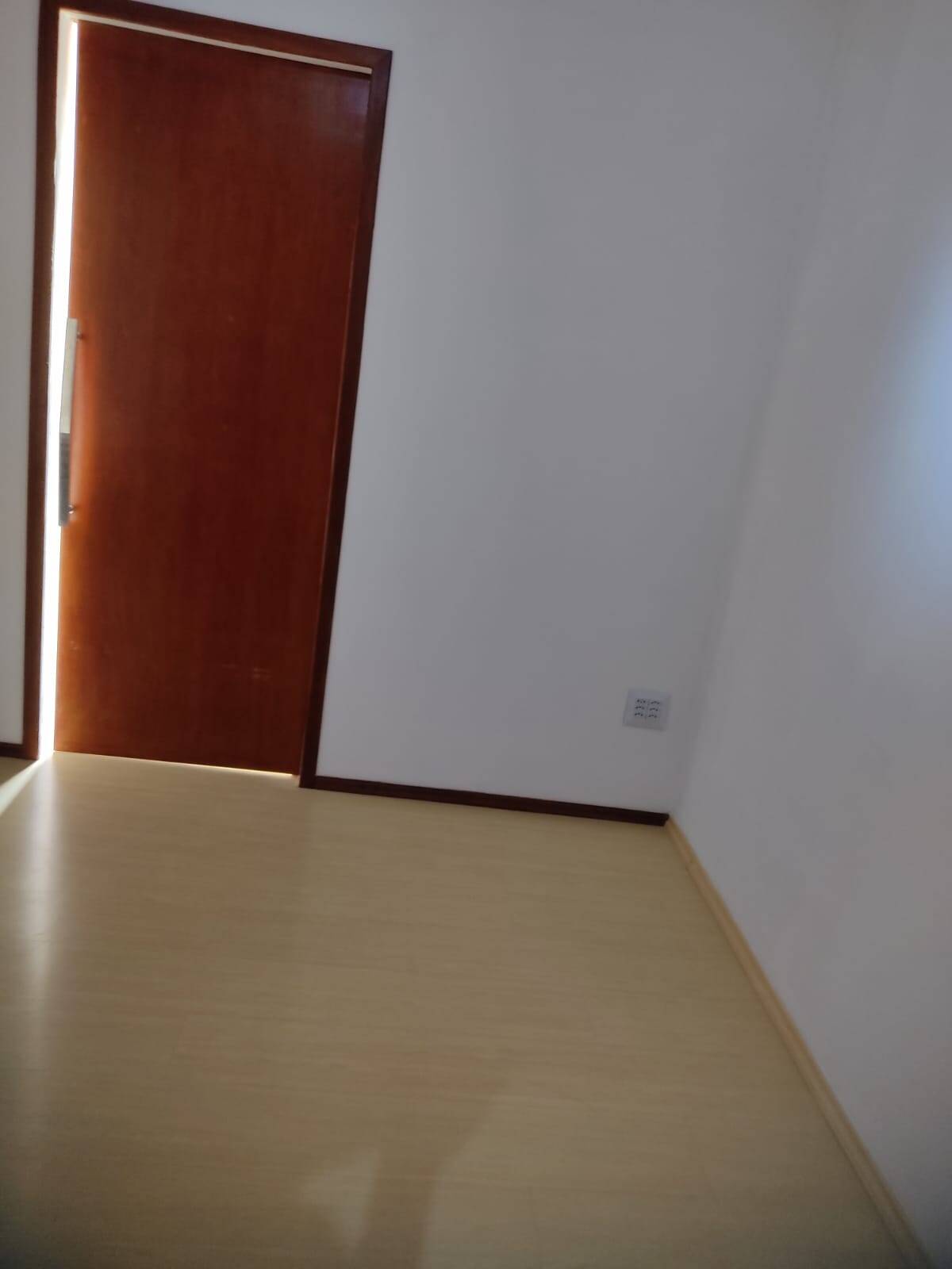 Apartamento à venda com 2 quartos, 58m² - Foto 14