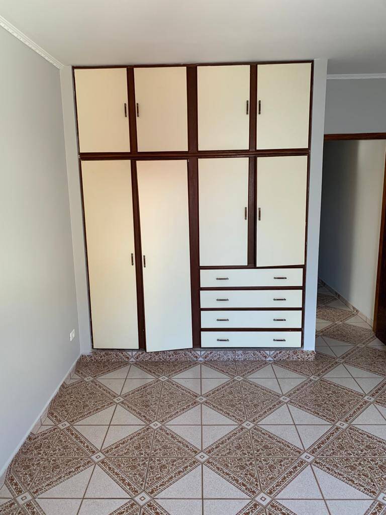 Casa à venda com 3 quartos, 150m² - Foto 9