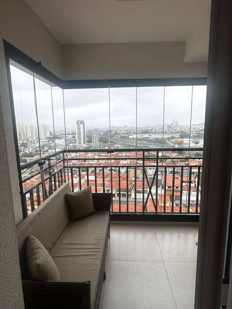 Apartamento à venda com 3 quartos, 70m² - Foto 1