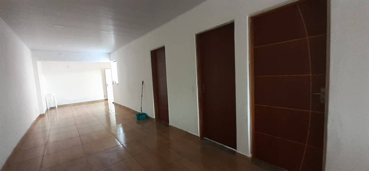 Casa à venda com 4 quartos, 190m² - Foto 12