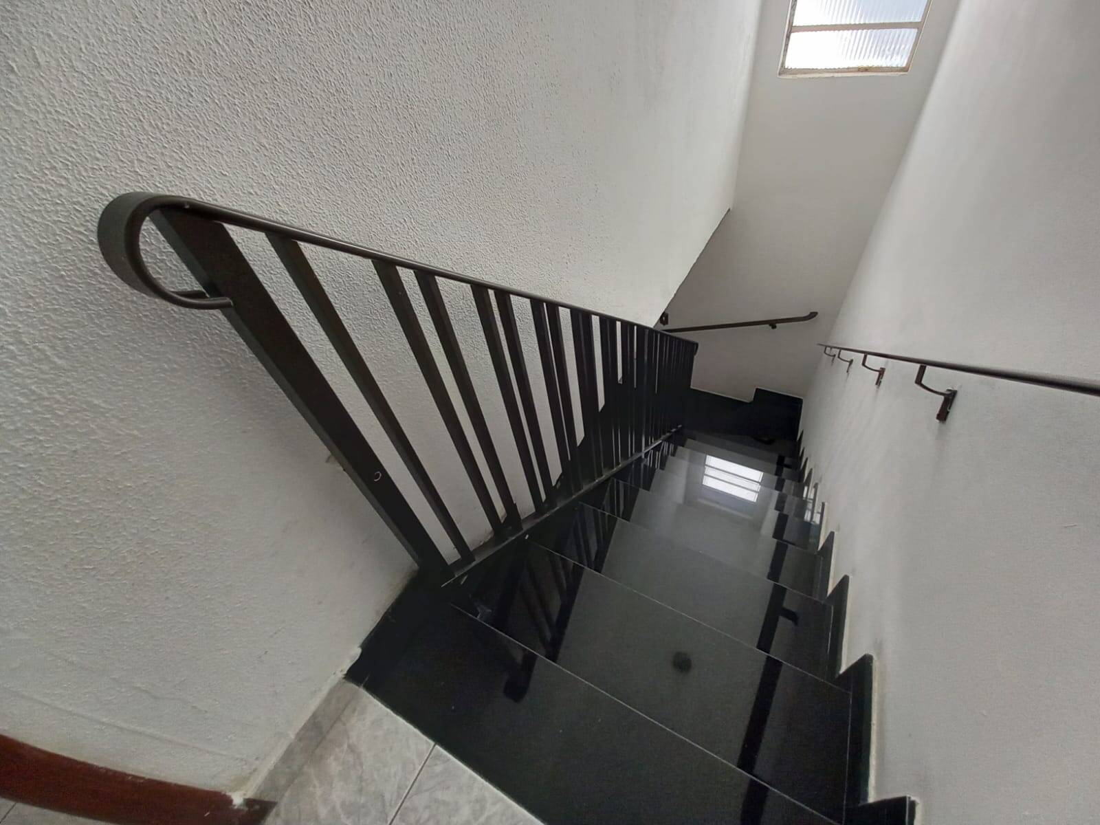 Casa à venda com 3 quartos, 195m² - Foto 6