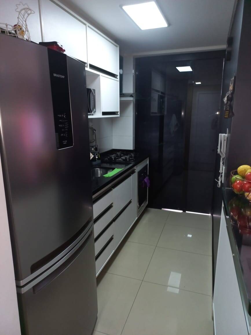 Apartamento à venda com 2 quartos, 54m² - Foto 12